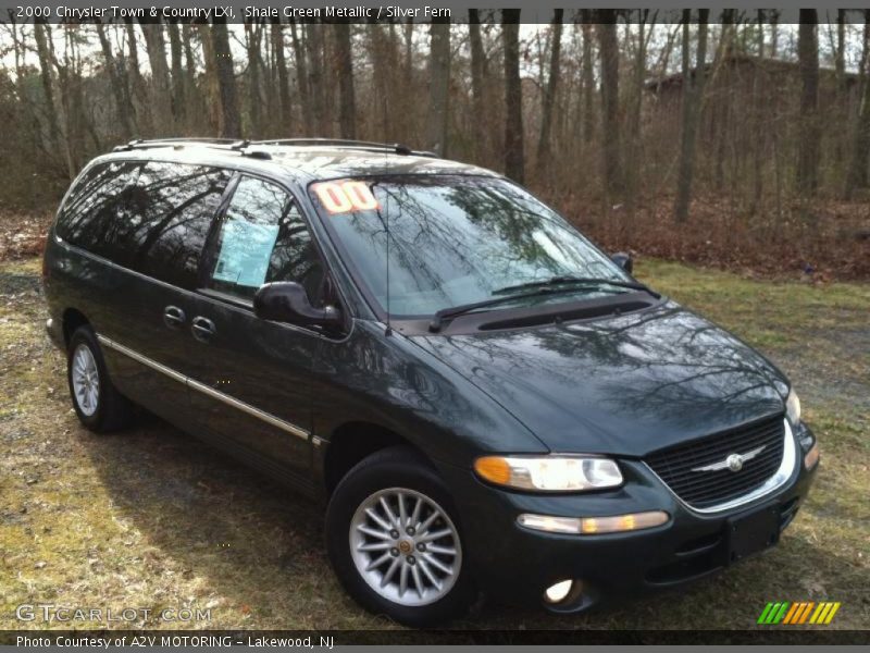 Shale Green Metallic / Silver Fern 2000 Chrysler Town & Country LXi