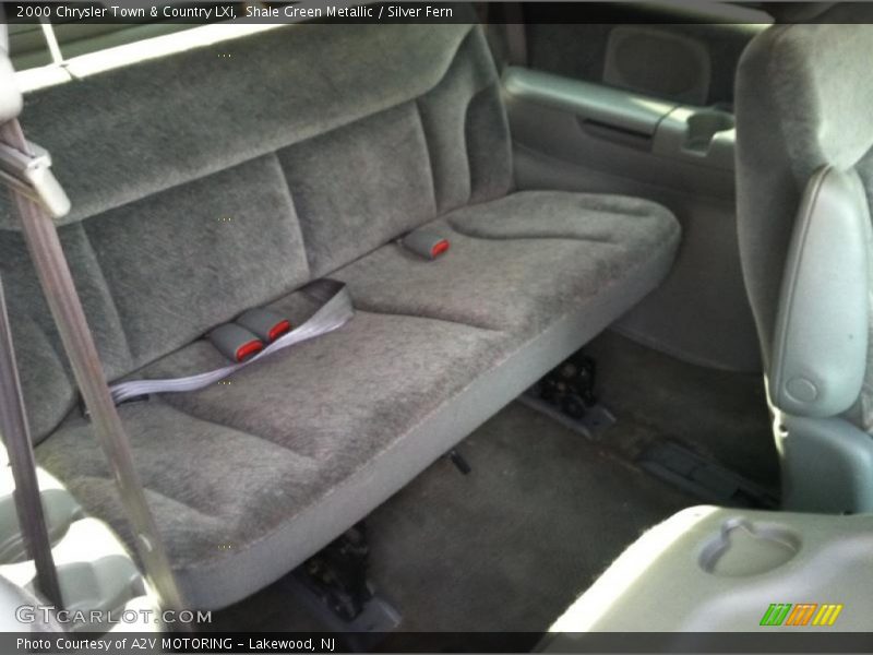Shale Green Metallic / Silver Fern 2000 Chrysler Town & Country LXi