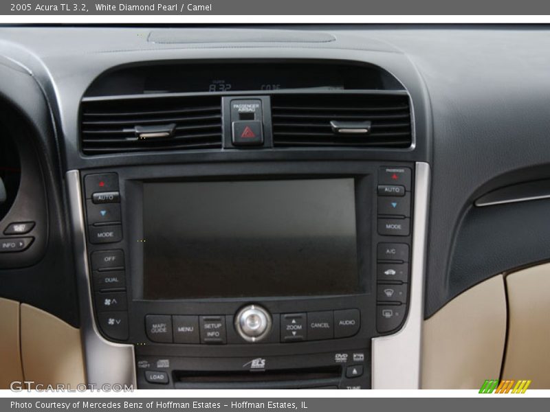 White Diamond Pearl / Camel 2005 Acura TL 3.2