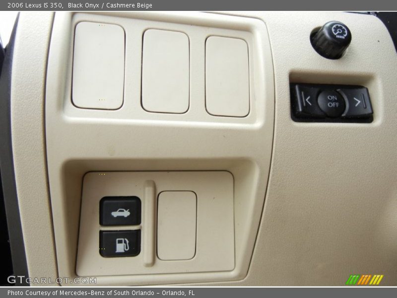 Black Onyx / Cashmere Beige 2006 Lexus IS 350