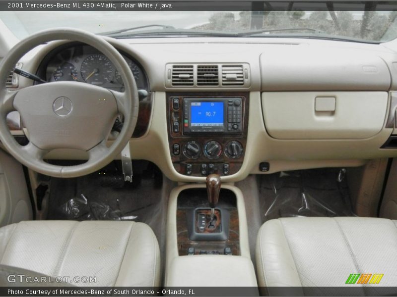 Dashboard of 2001 ML 430 4Matic