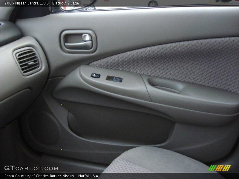Blackout / Sage 2006 Nissan Sentra 1.8 S