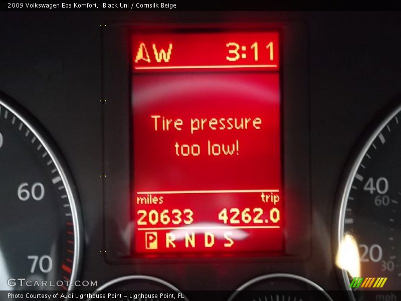 Black Uni / Cornsilk Beige 2009 Volkswagen Eos Komfort