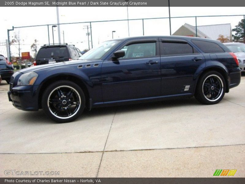 Midnight Blue Pearl / Dark Slate Gray/Light Graystone 2005 Dodge Magnum SE