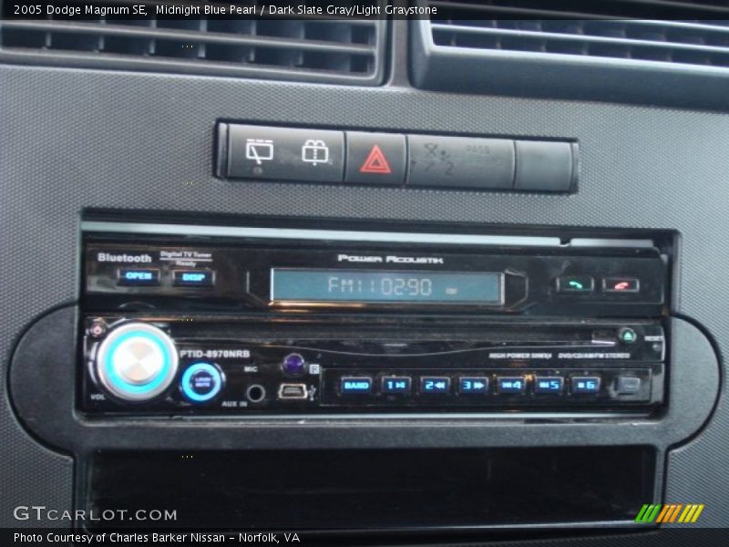Midnight Blue Pearl / Dark Slate Gray/Light Graystone 2005 Dodge Magnum SE