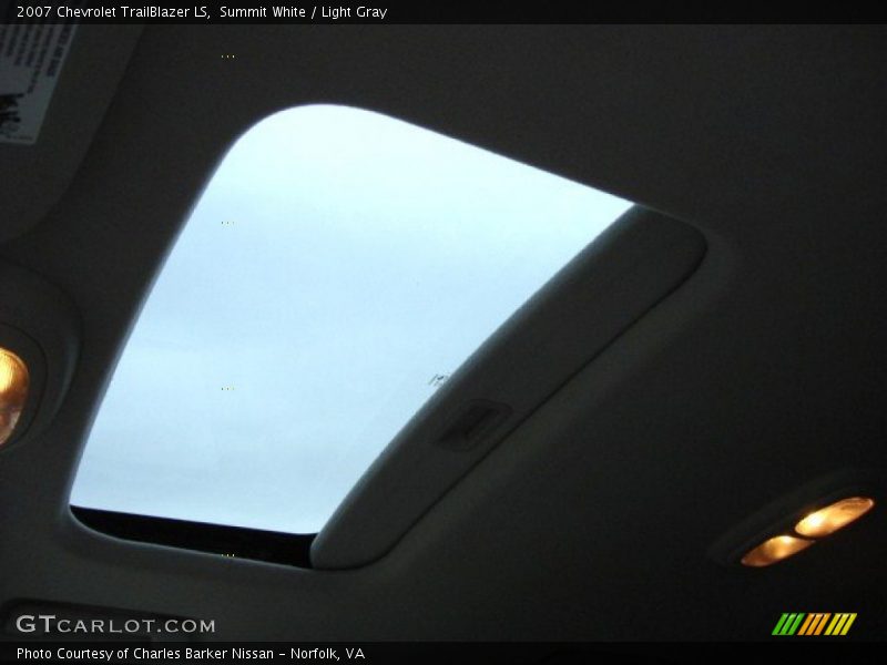 Summit White / Light Gray 2007 Chevrolet TrailBlazer LS