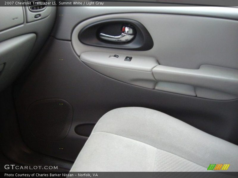 Summit White / Light Gray 2007 Chevrolet TrailBlazer LS