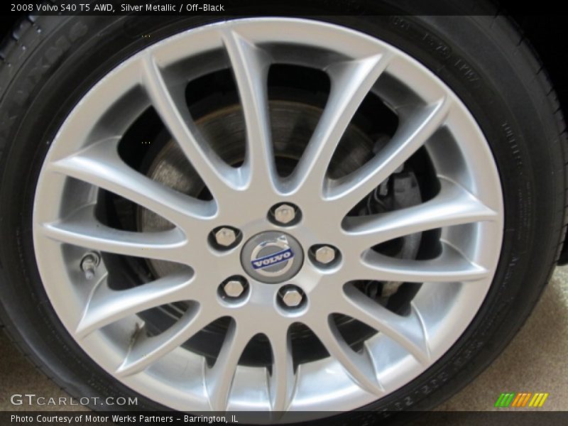 Silver Metallic / Off-Black 2008 Volvo S40 T5 AWD