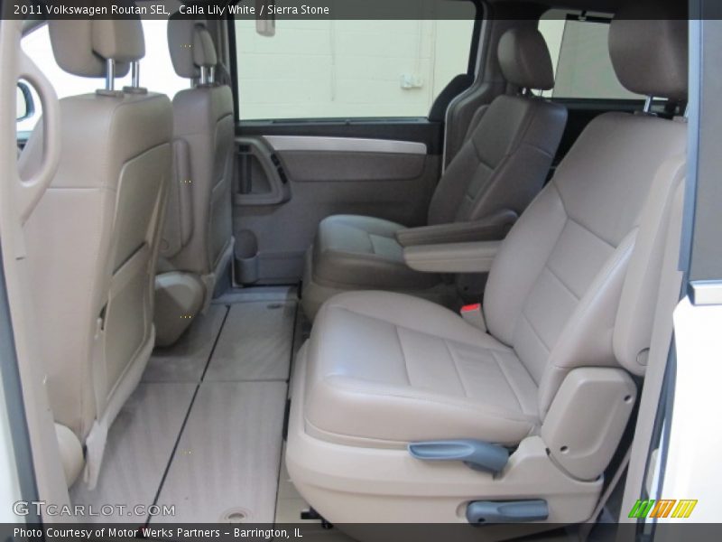 Calla Lily White / Sierra Stone 2011 Volkswagen Routan SEL