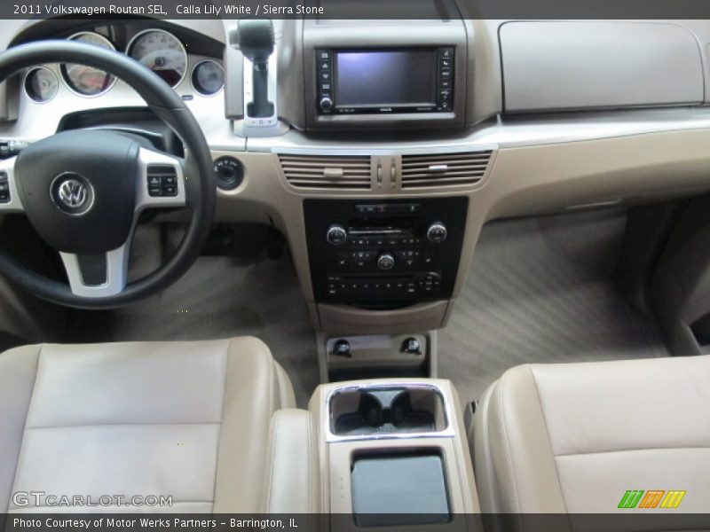 Calla Lily White / Sierra Stone 2011 Volkswagen Routan SEL