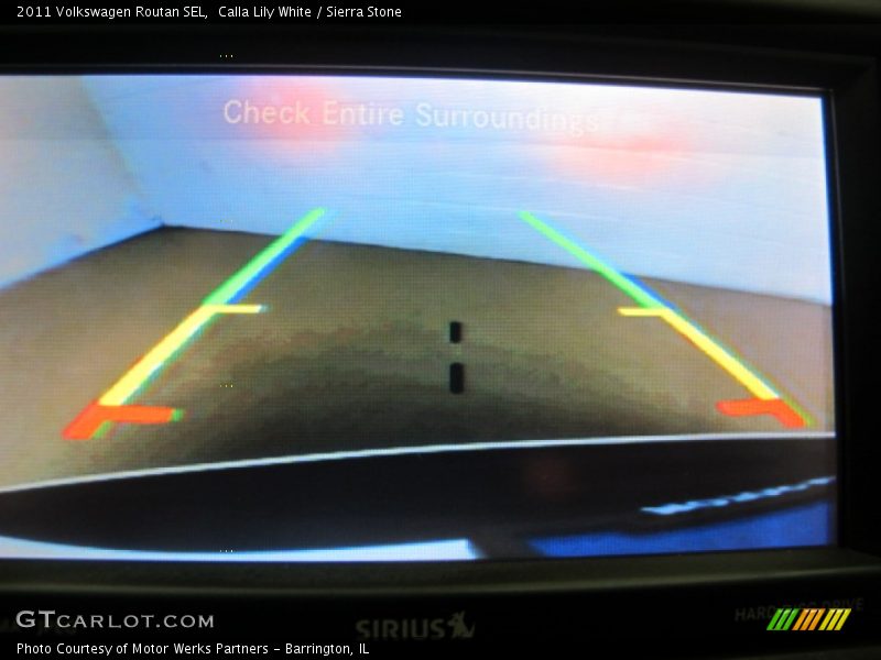 Calla Lily White / Sierra Stone 2011 Volkswagen Routan SEL