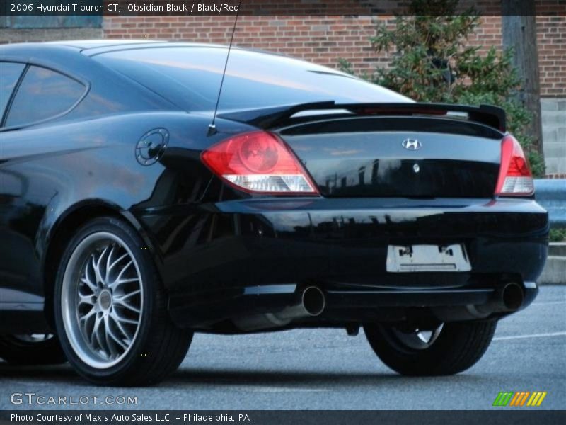 Obsidian Black / Black/Red 2006 Hyundai Tiburon GT
