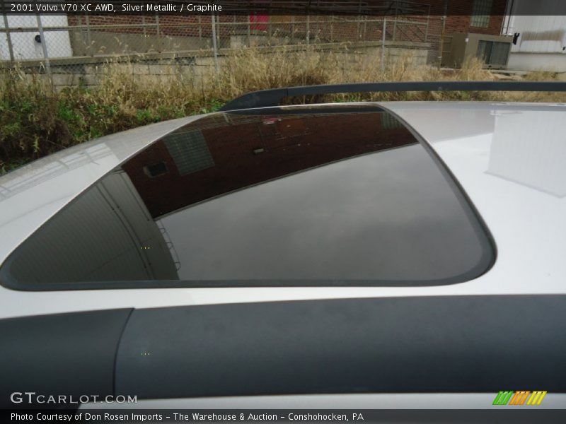Silver Metallic / Graphite 2001 Volvo V70 XC AWD