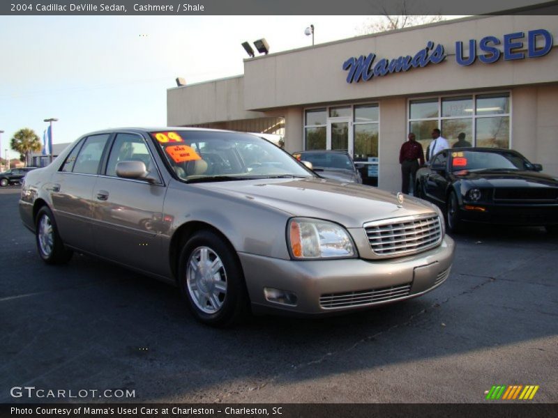 Cashmere / Shale 2004 Cadillac DeVille Sedan