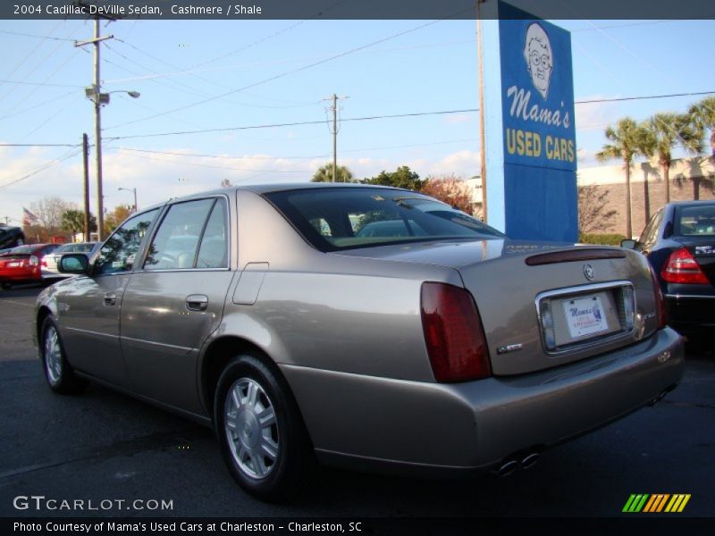 Cashmere / Shale 2004 Cadillac DeVille Sedan