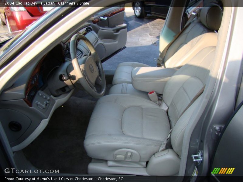 Cashmere / Shale 2004 Cadillac DeVille Sedan