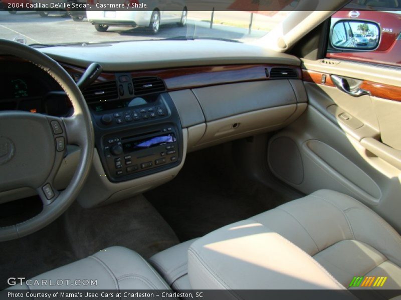 Cashmere / Shale 2004 Cadillac DeVille Sedan