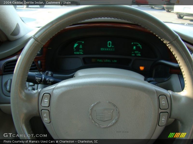 Cashmere / Shale 2004 Cadillac DeVille Sedan