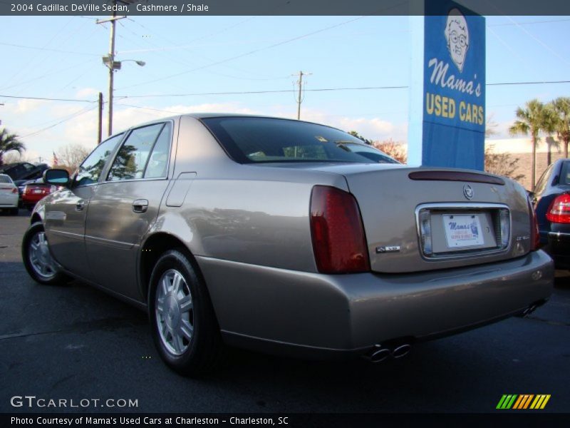 Cashmere / Shale 2004 Cadillac DeVille Sedan