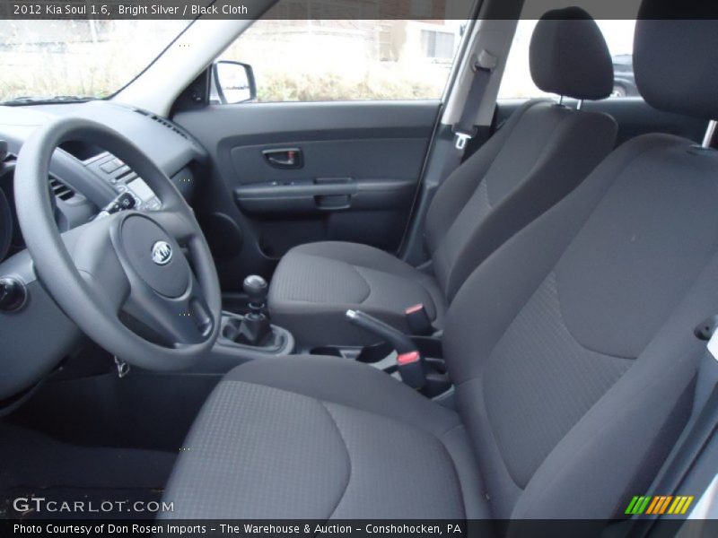 Bright Silver / Black Cloth 2012 Kia Soul 1.6