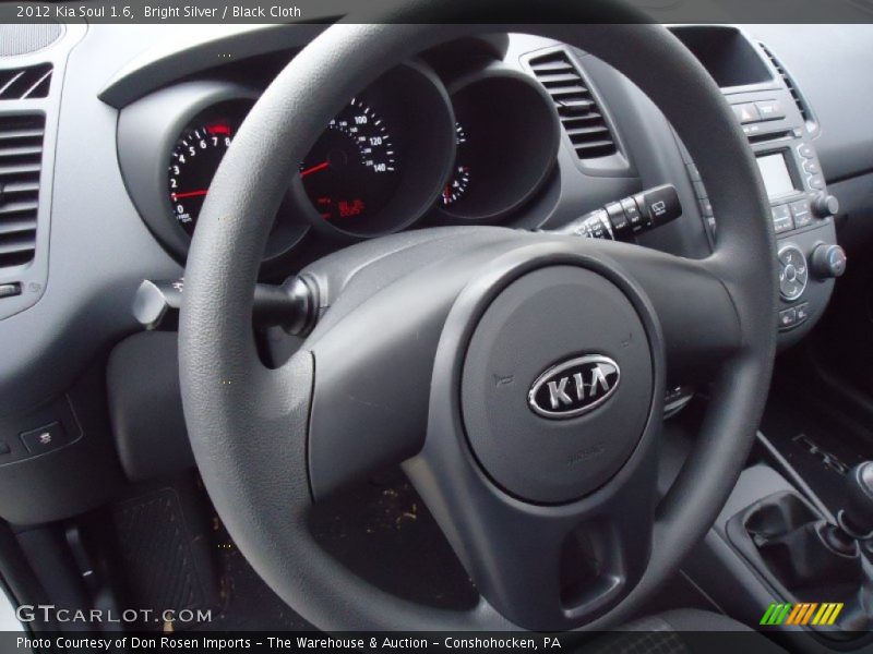 Bright Silver / Black Cloth 2012 Kia Soul 1.6