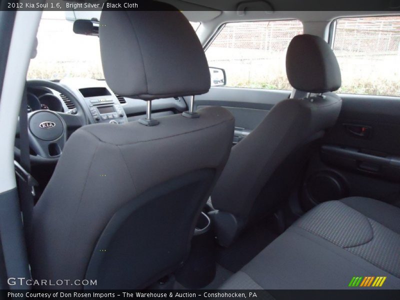 Bright Silver / Black Cloth 2012 Kia Soul 1.6