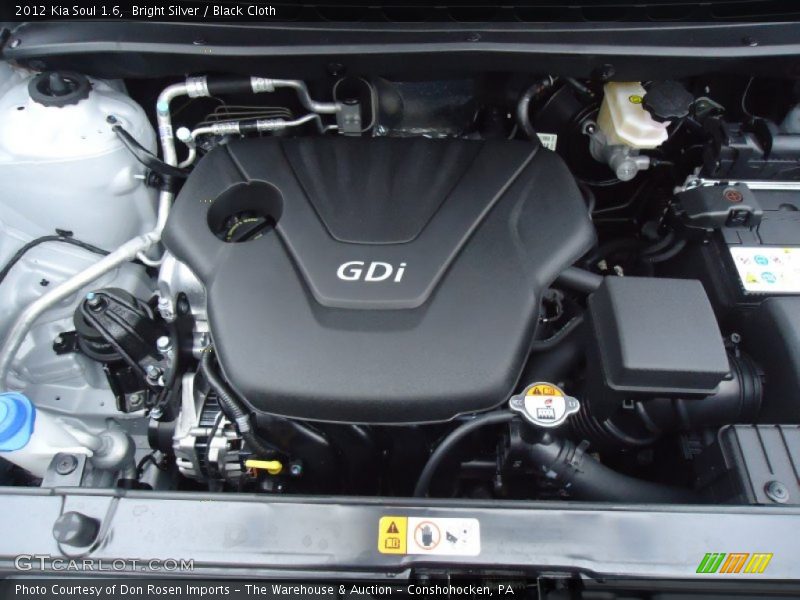 Bright Silver / Black Cloth 2012 Kia Soul 1.6