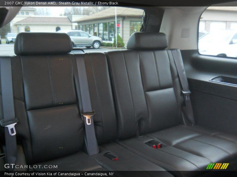 Stealth Gray Metallic / Ebony Black 2007 GMC Yukon Denali AWD