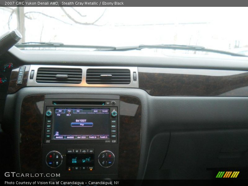 Stealth Gray Metallic / Ebony Black 2007 GMC Yukon Denali AWD