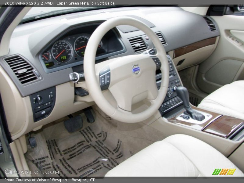 Caper Green Metallic / Soft Beige 2010 Volvo XC90 3.2 AWD