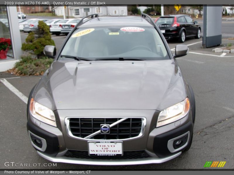 Oyster Grey Metallic / Off Black 2009 Volvo XC70 T6 AWD