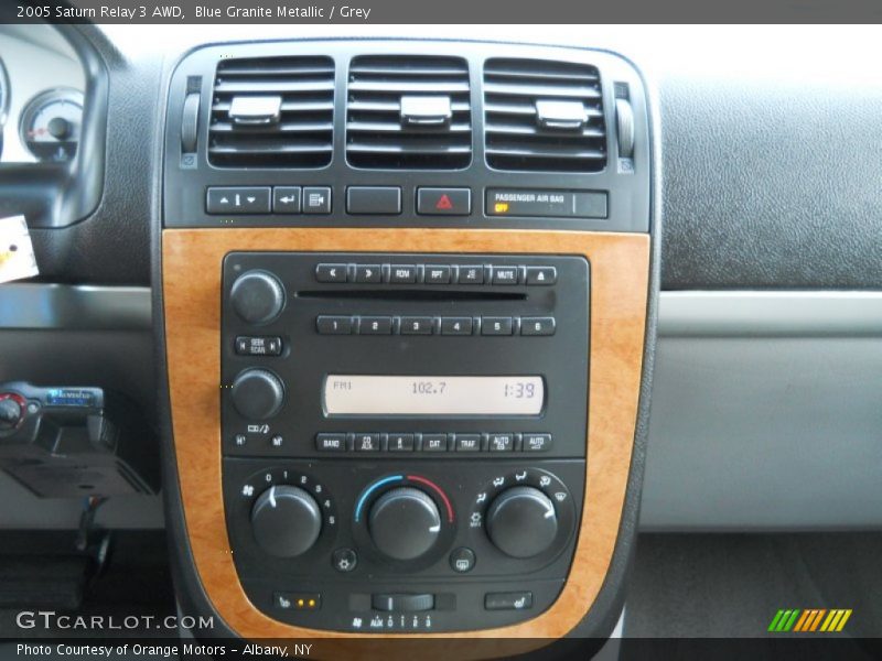 Blue Granite Metallic / Grey 2005 Saturn Relay 3 AWD