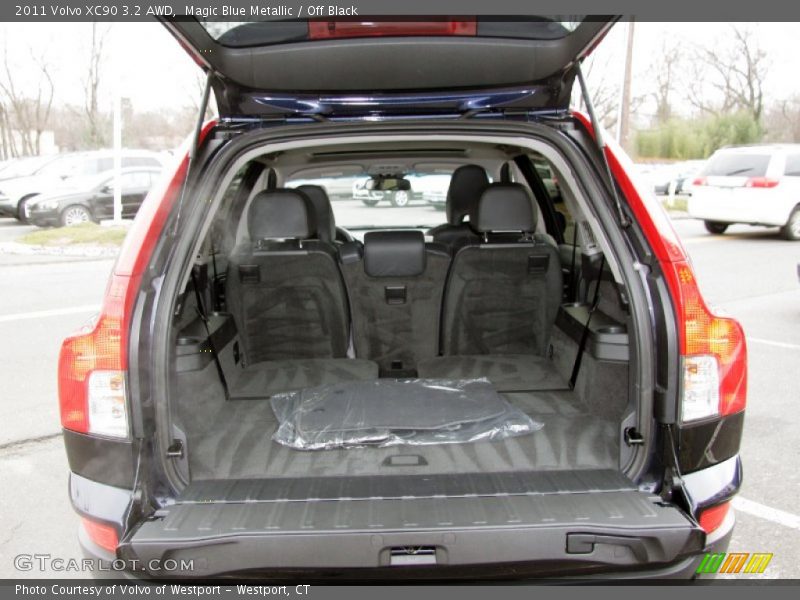 Magic Blue Metallic / Off Black 2011 Volvo XC90 3.2 AWD