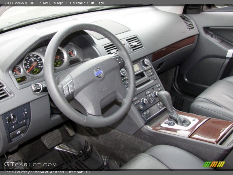 Magic Blue Metallic / Off Black 2011 Volvo XC90 3.2 AWD