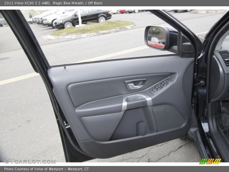 Magic Blue Metallic / Off Black 2011 Volvo XC90 3.2 AWD