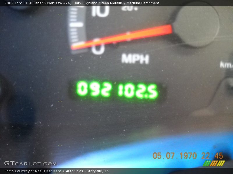 Dark Highland Green Metallic / Medium Parchment 2002 Ford F150 Lariat SuperCrew 4x4