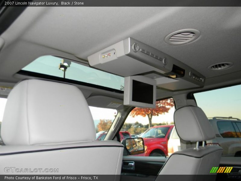 Black / Stone 2007 Lincoln Navigator Luxury