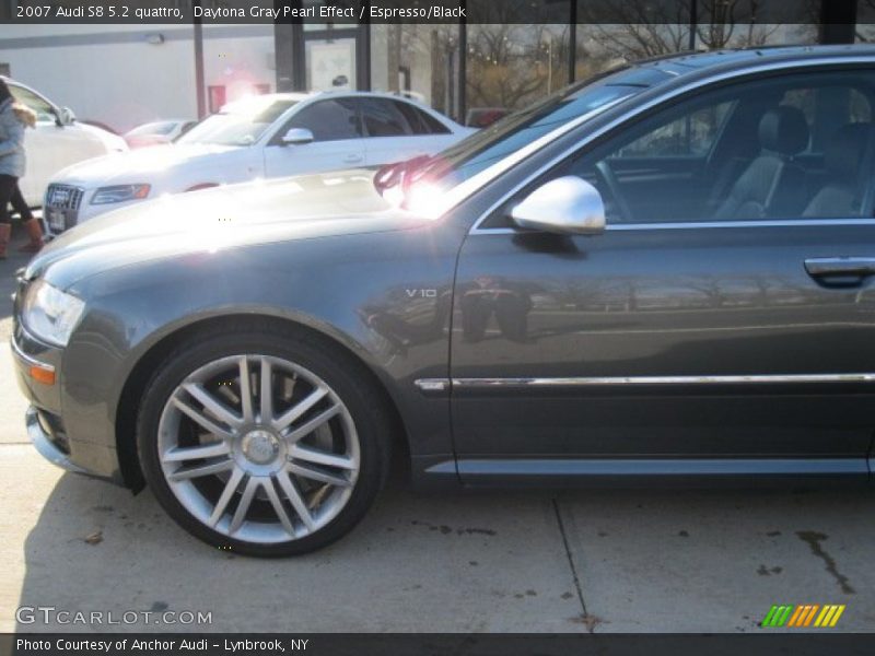 Daytona Gray Pearl Effect / Espresso/Black 2007 Audi S8 5.2 quattro