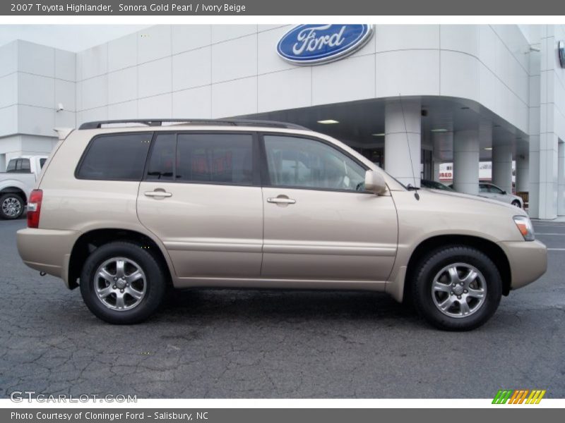 Sonora Gold Pearl / Ivory Beige 2007 Toyota Highlander