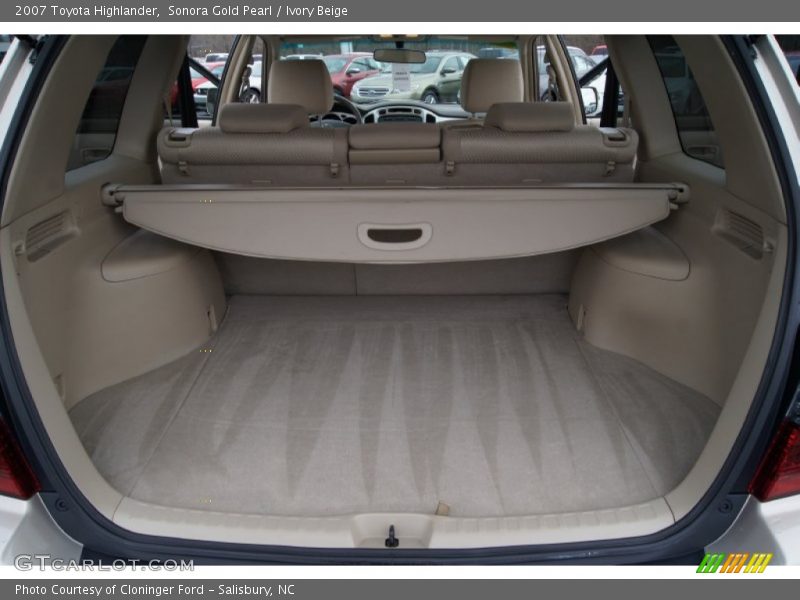 Sonora Gold Pearl / Ivory Beige 2007 Toyota Highlander
