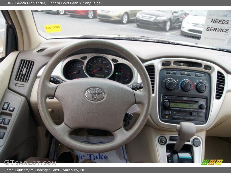 Sonora Gold Pearl / Ivory Beige 2007 Toyota Highlander