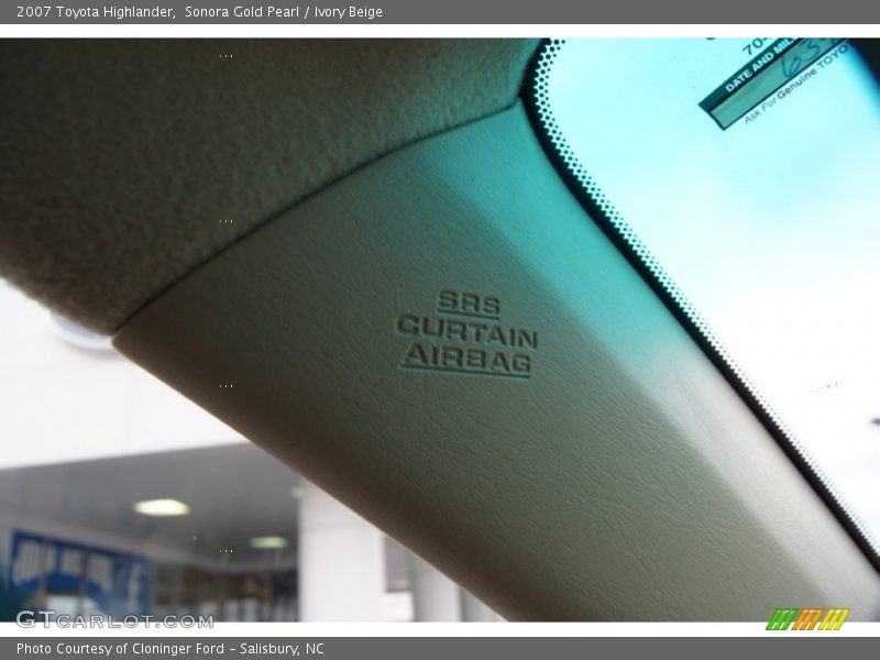 Sonora Gold Pearl / Ivory Beige 2007 Toyota Highlander