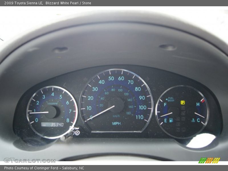 Blizzard White Pearl / Stone 2009 Toyota Sienna LE