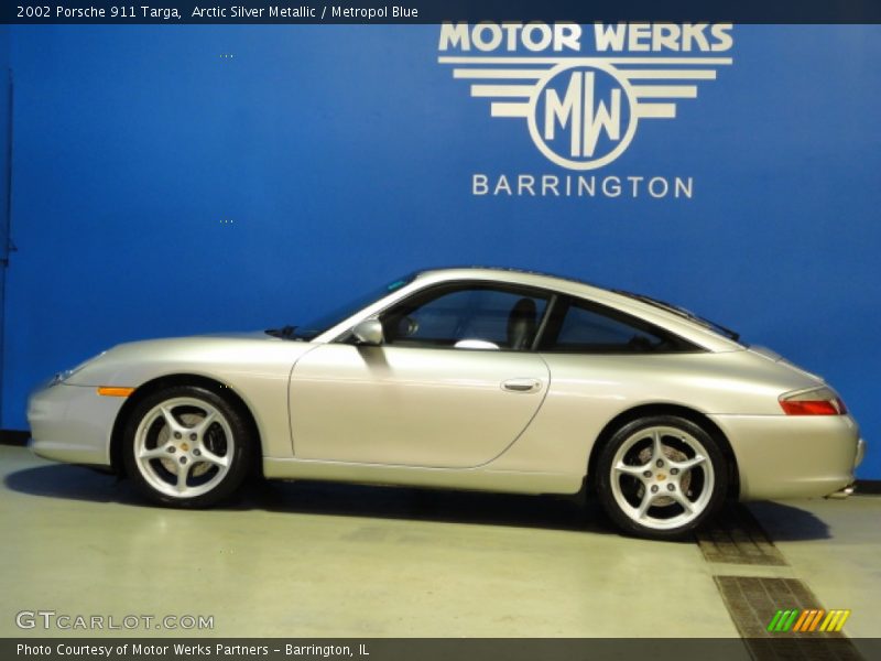 Arctic Silver Metallic / Metropol Blue 2002 Porsche 911 Targa