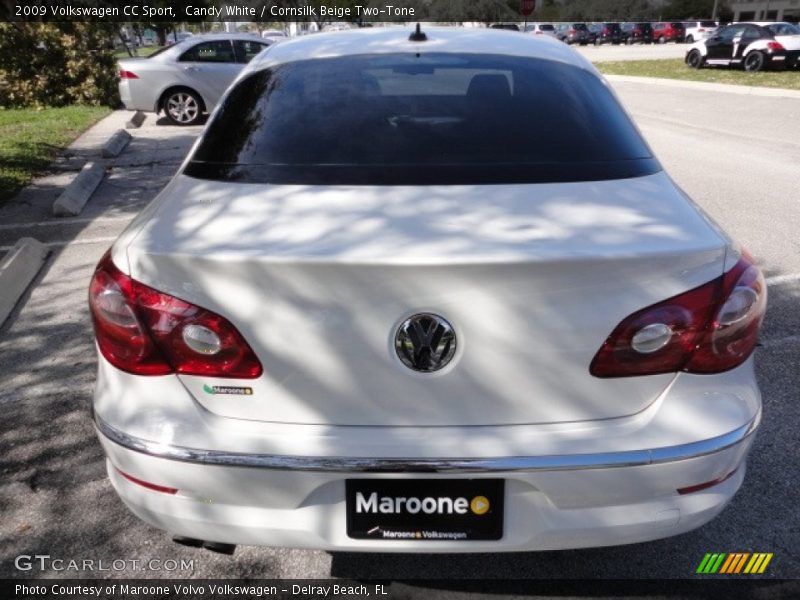 Candy White / Cornsilk Beige Two-Tone 2009 Volkswagen CC Sport