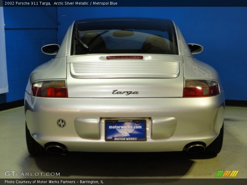 Arctic Silver Metallic / Metropol Blue 2002 Porsche 911 Targa