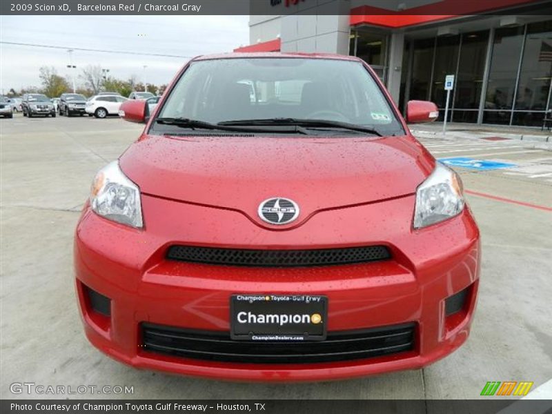 Barcelona Red / Charcoal Gray 2009 Scion xD