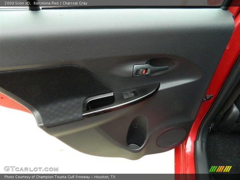 Barcelona Red / Charcoal Gray 2009 Scion xD