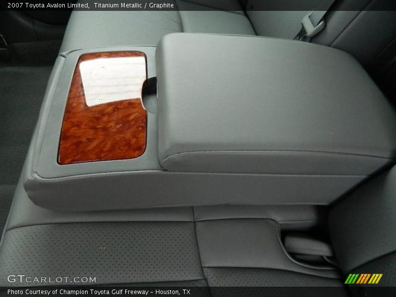 Titanium Metallic / Graphite 2007 Toyota Avalon Limited