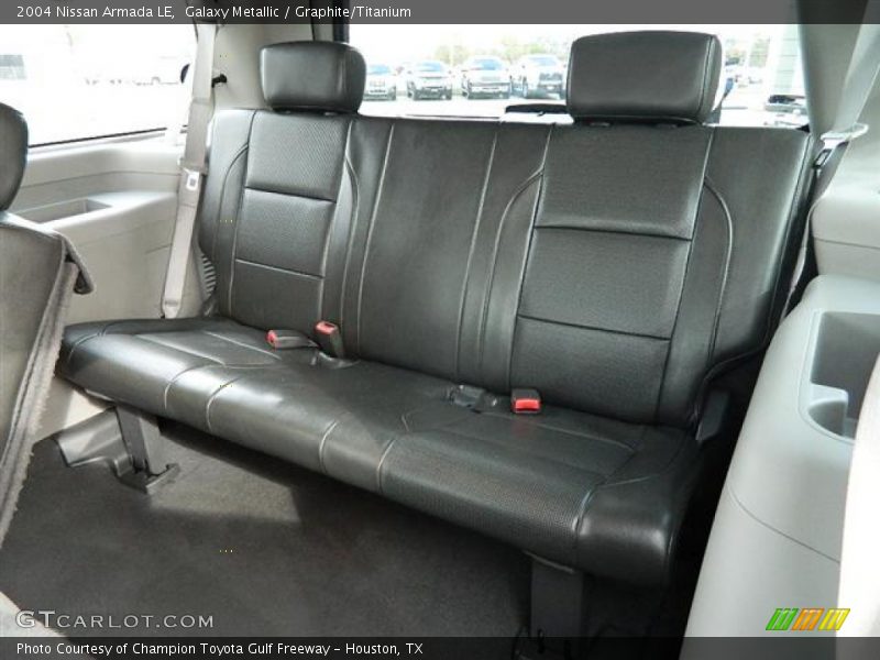 Galaxy Metallic / Graphite/Titanium 2004 Nissan Armada LE